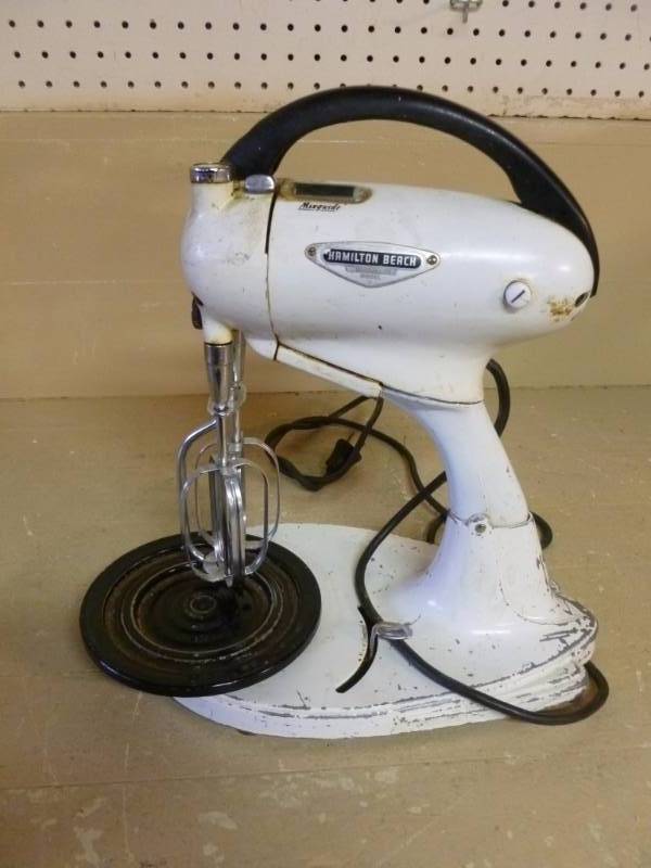 lot 41 image: Hamilton Beach Mixer