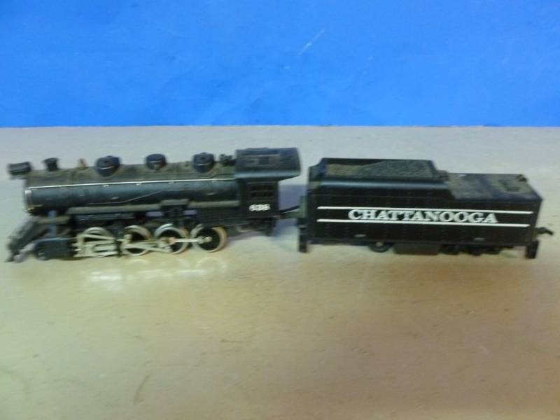 lot 107 image: HO Scale Locomotive
