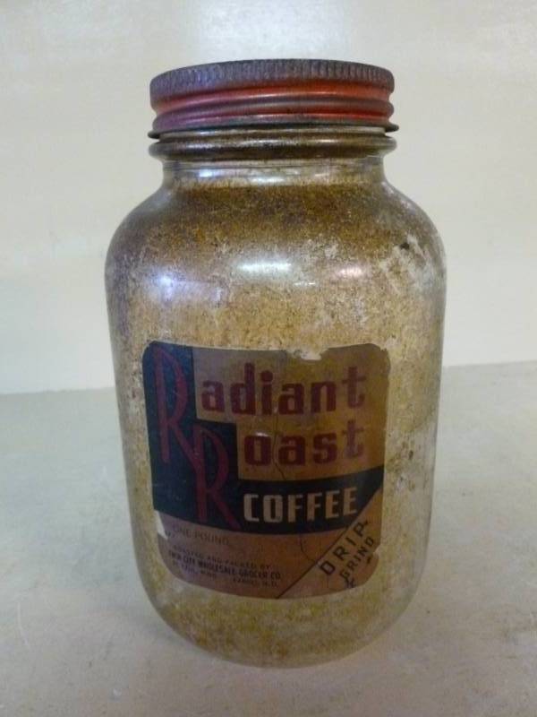lot 127 image: Vintage Container