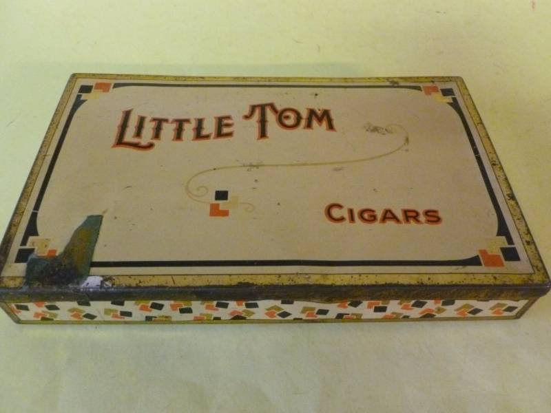 lot 139 image: Vintage Tobacco Can