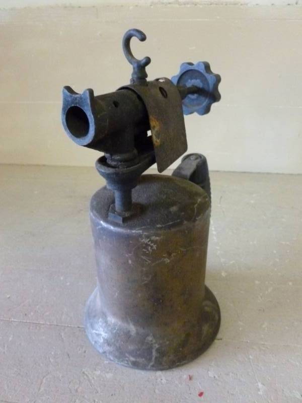 lot 177 image: Vintage Brass Torch