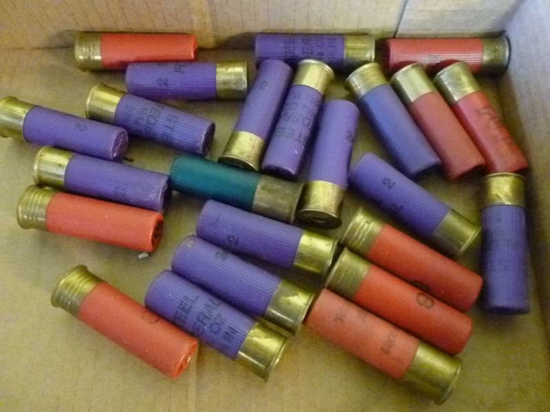 lot 221 image: Shotgun Shells