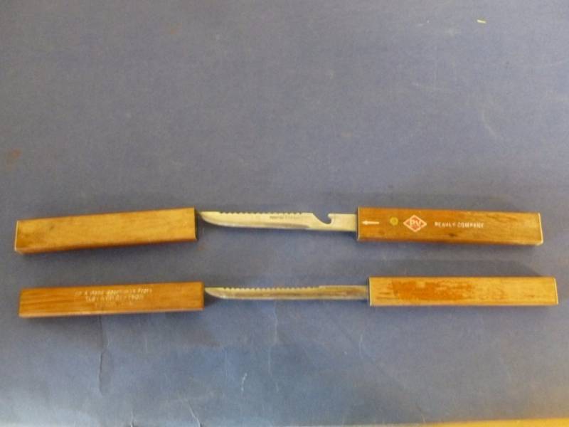 lot 233 image: Vintage Knives