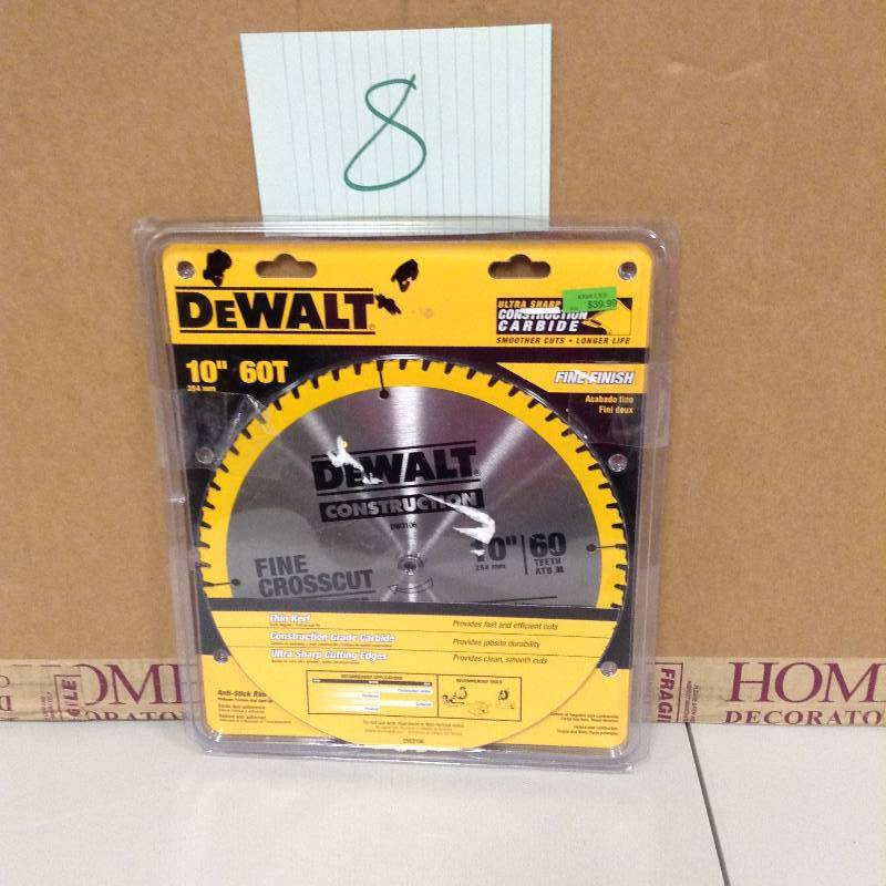 lot 8 image: Dewalt Series 20 10 in. 60T Fine Finish Saw Blade