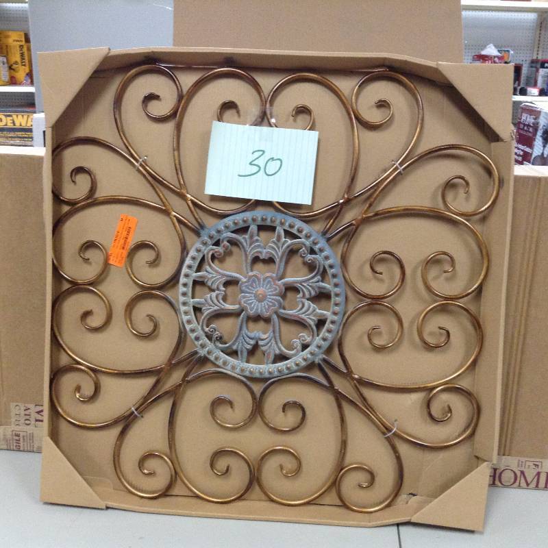 lot 30 image: Stratton Home Dcor Scroll Medallion Wall Dcor