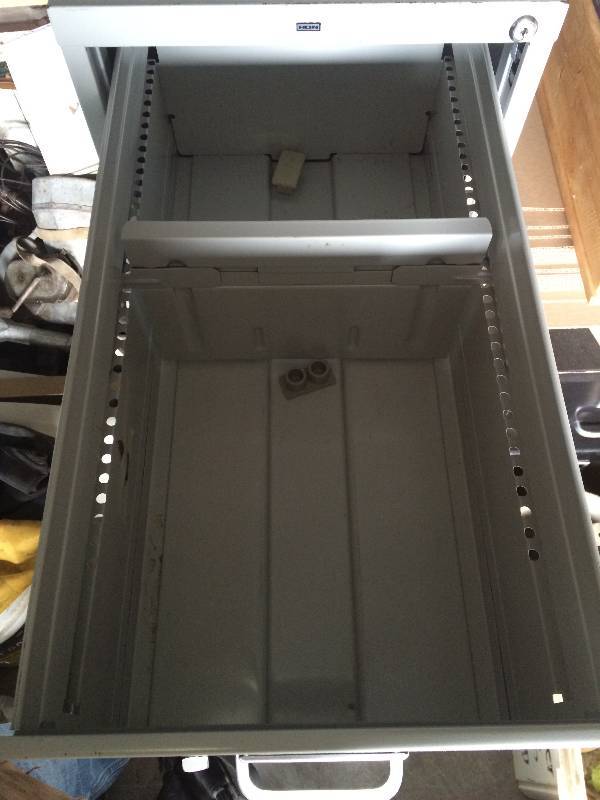 4 Drawer File Cabinet