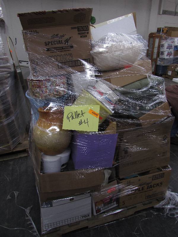lot 56 image: Pallet #4