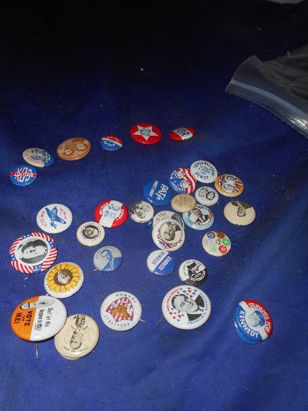 VINTAGE PRESIDENT BUTTONS