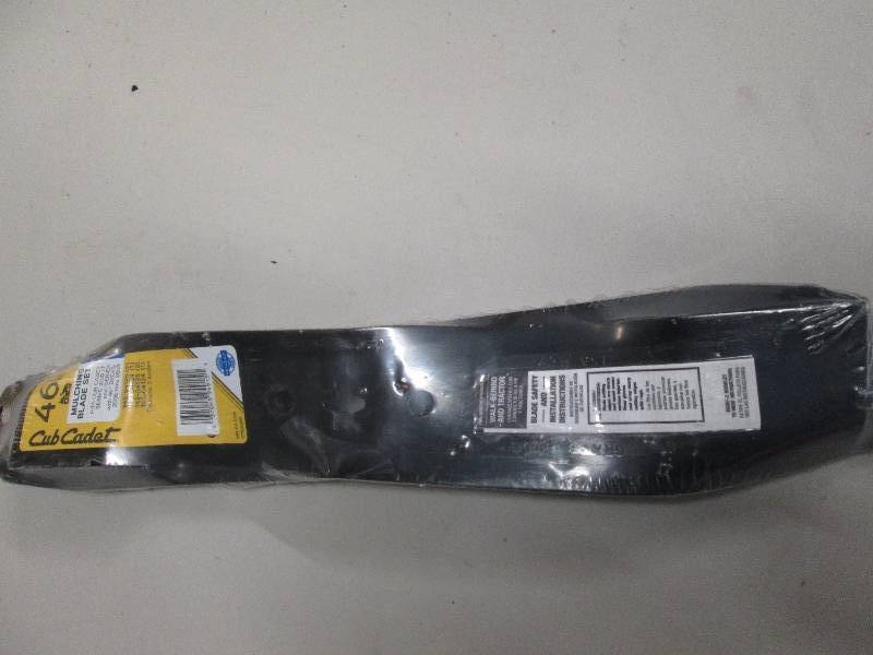 lot 31 image: new cub cadet 46 mulching blade se...