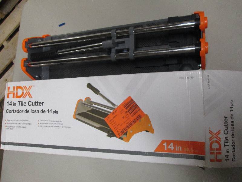 lot 67 image: hdx 14 tile cutter open box ...