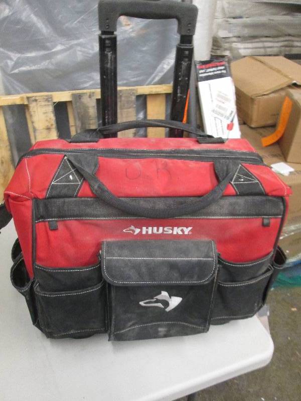 lot 80 image: husky 18 rolling tote used ...