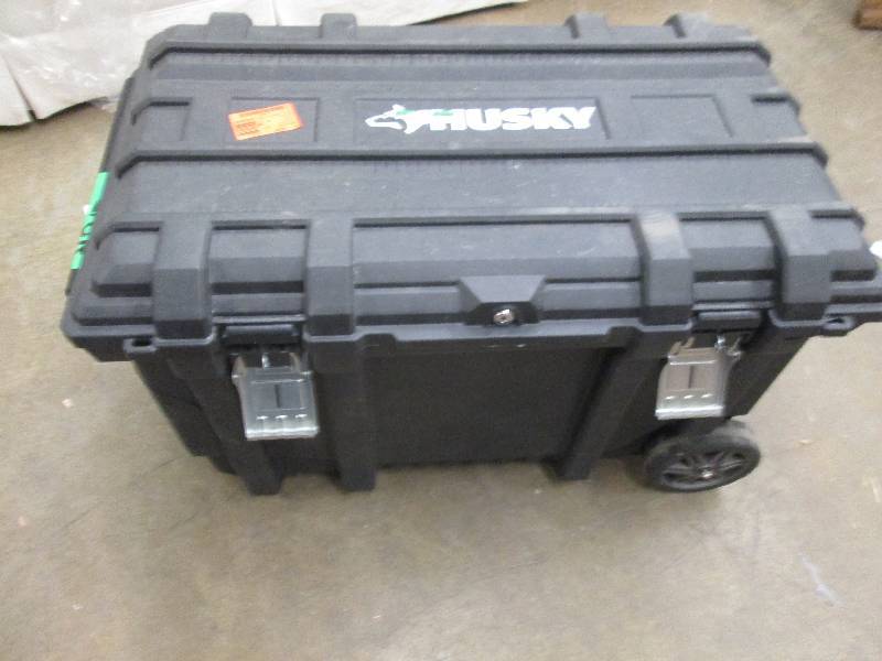 lot 144 image: husky 50 gallon tough chest cracked...
