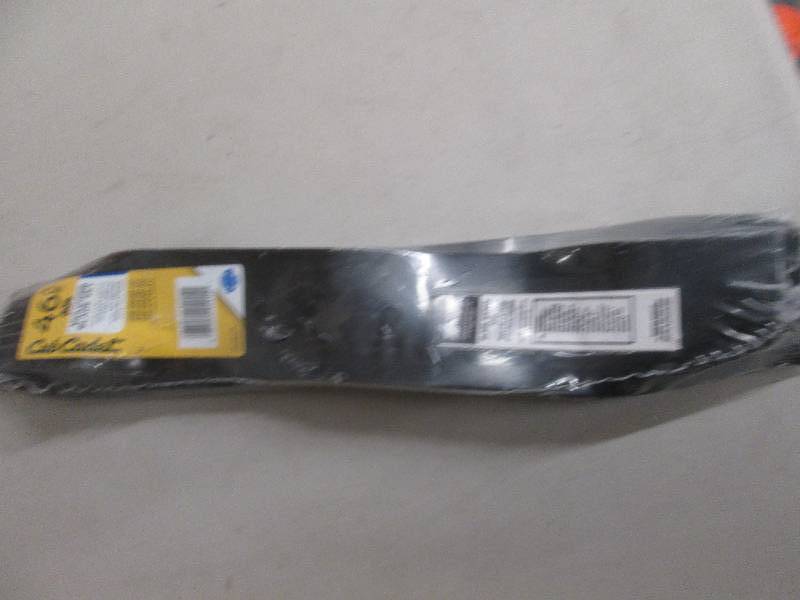 lot 165 image: new cub cadet 46 mulching blade se...
