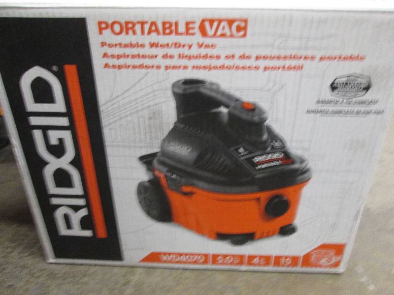 lot 189 image: ridgid 4 gallon portable vac open b...
