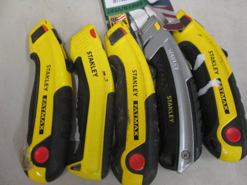 lot 244 image: 5 stanley utility knives open box ...