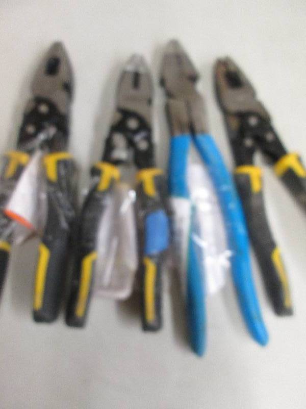 lot 251 image: lot of 4 pliers open box ...