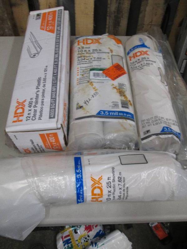 lot 289 image: lot of clear plastic open box ...