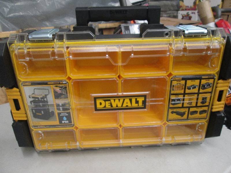 lot 334 image: dewalt ds100 organizer looks new 21...