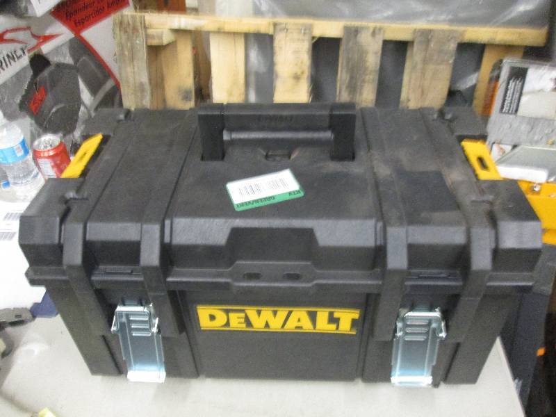 lot 338 image: dewalt ds300 tool box ...