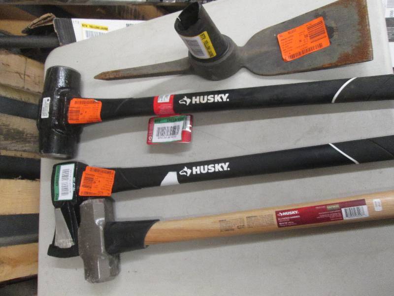 lot 379 image: 1 husky axe needs new handle 1 husk...