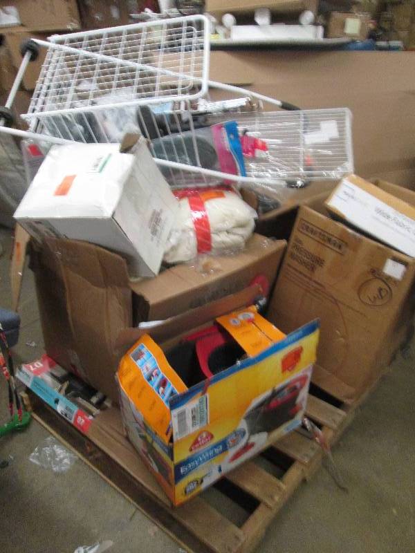 lot 403 image: pallet of corner shelving , aircond...