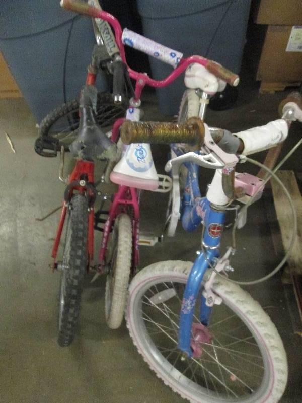 lot 407 image: 3 used bikes ...