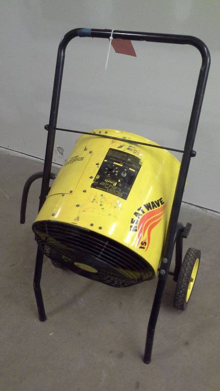 lot 159 image: Portable Electric Salamander