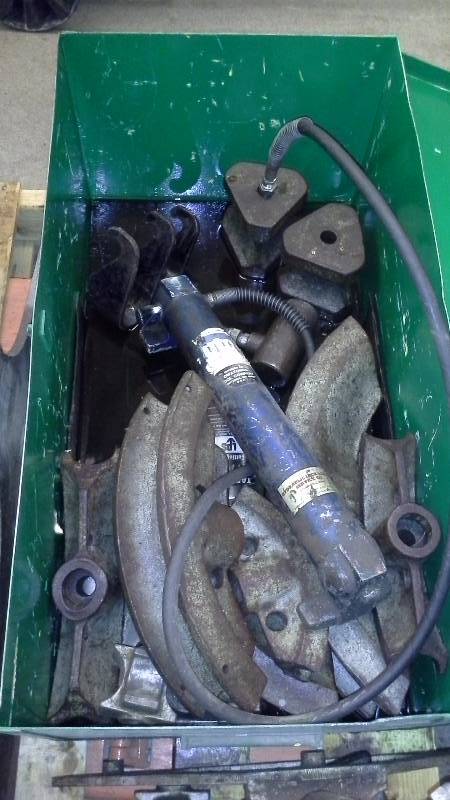 lot 172 image: Greenlee Pipe Bender Kit