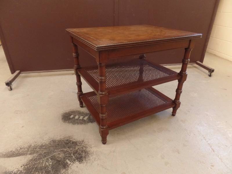 Accent Table