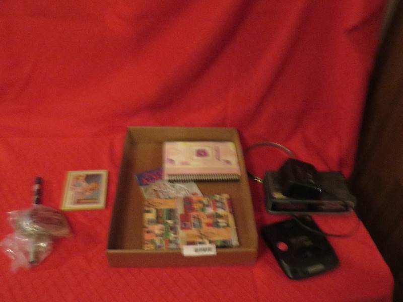 lot 25 image: Vintage Electronics
