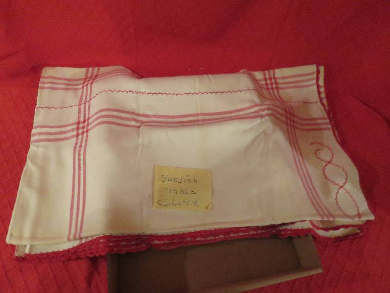 lot 35 image: Vintage Swedish Table Cloth
