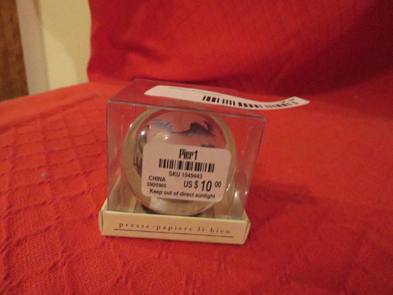 lot 73 image: Collectible Paper Weight