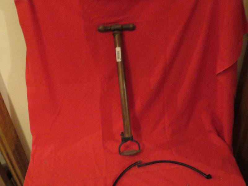 lot 90 image: Vintage Tool