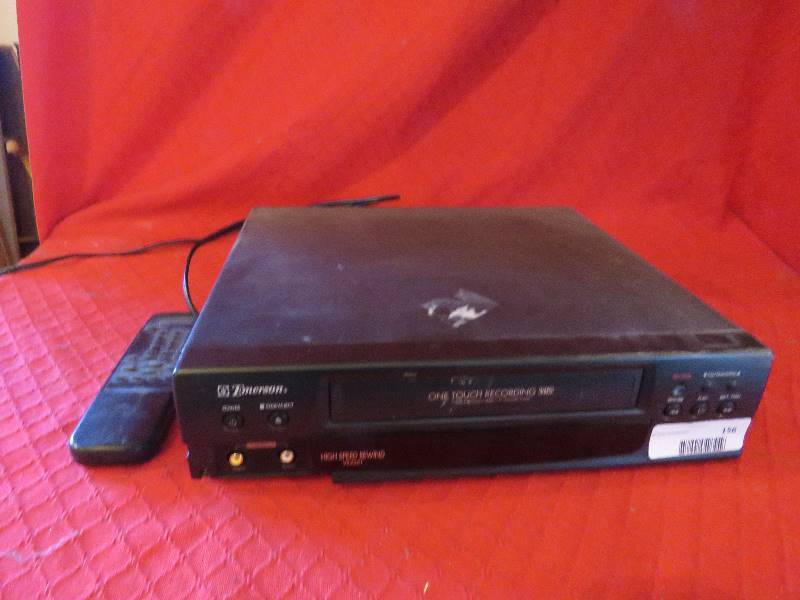 lot 156 image: Emerson VCR