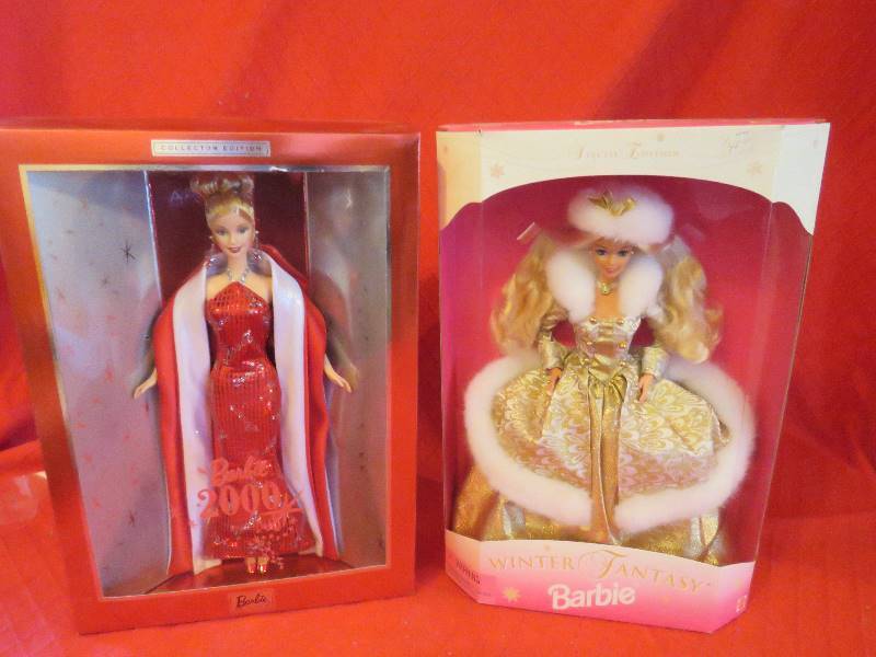 lot 167 image: Collectible Barbies