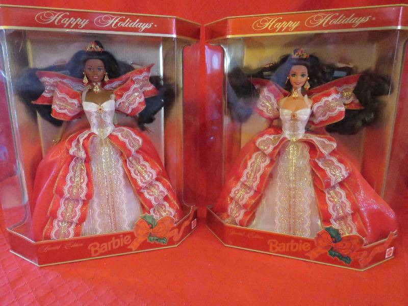 lot 175 image: Collectible Barbies
