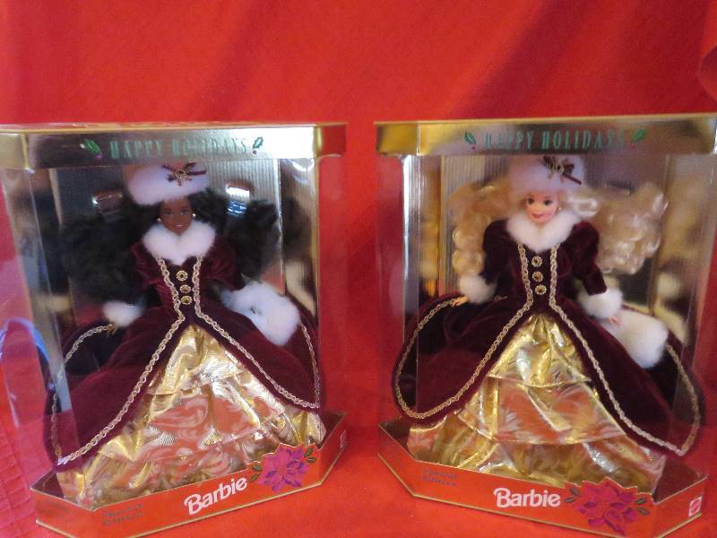 lot 177 image: Collectible Barbies