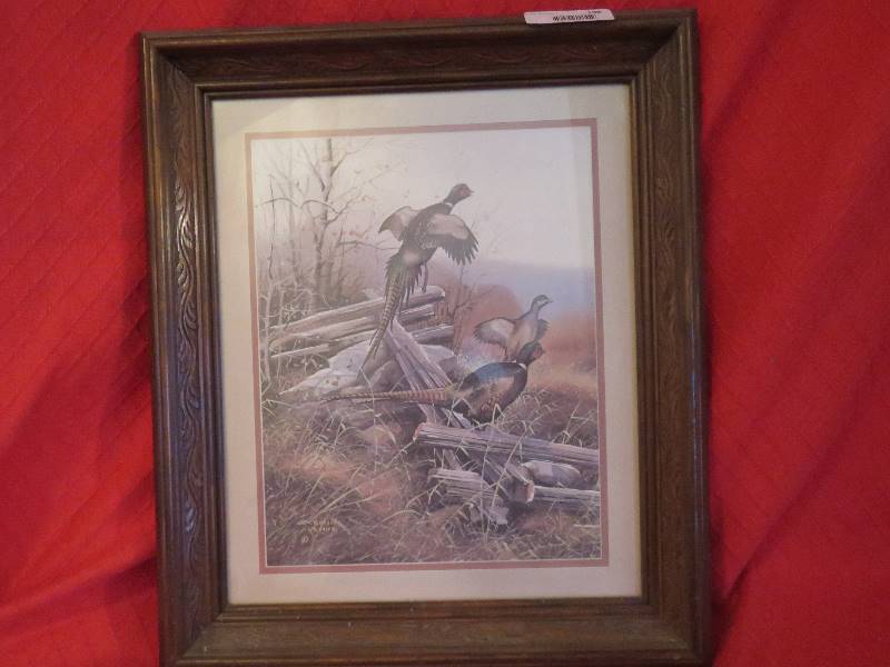 lot 198 image: Wall Decor