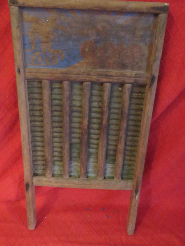 lot 199 image: Vintage Washboard