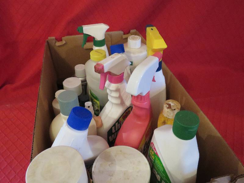 lot 203 image: Cleaners