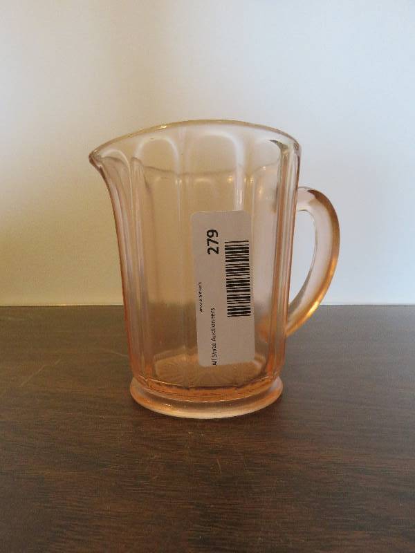 lot 279 image: Depression Glass