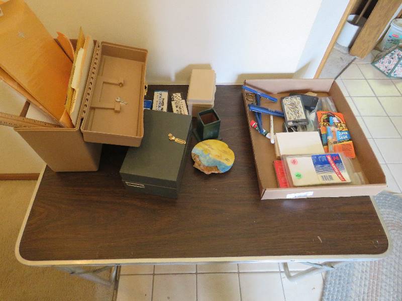 lot 363 image: Misc. Office Supplies