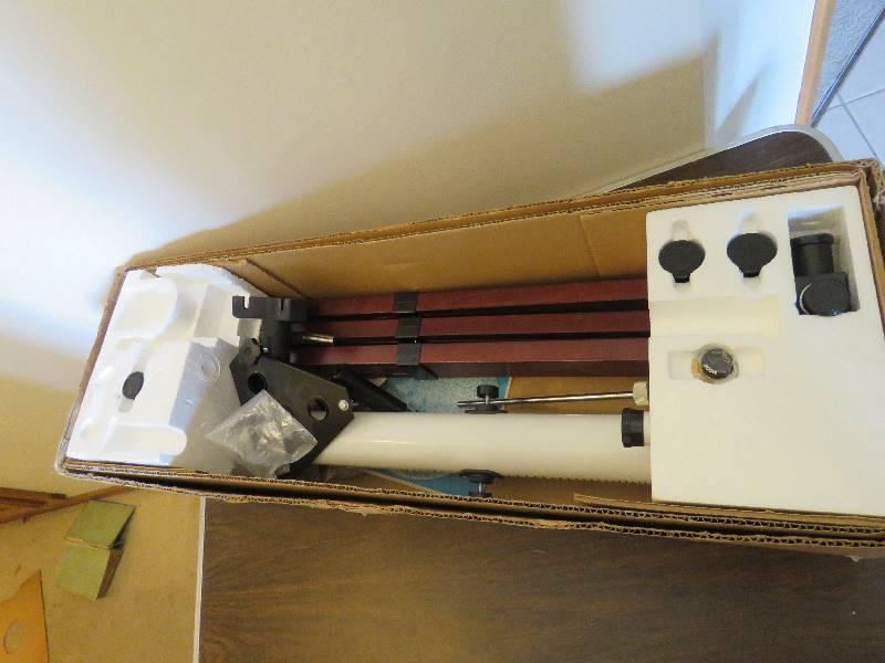 lot 380 image: Bushnell Telescope