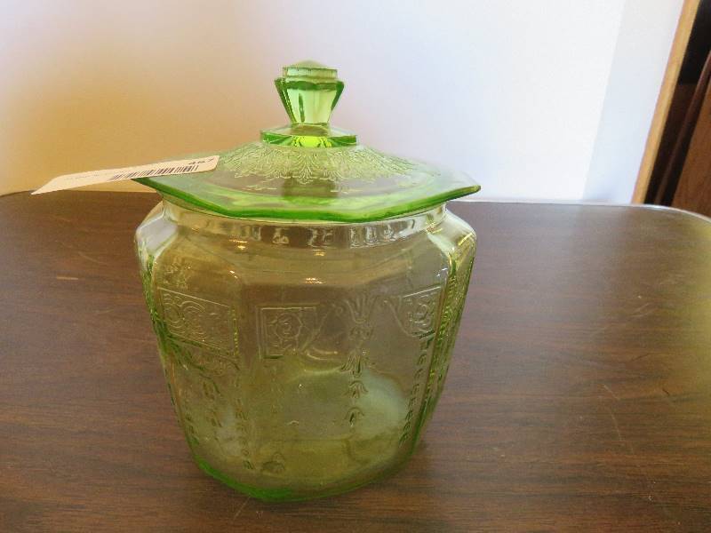 lot 487 image: Rare Green Depression Glass