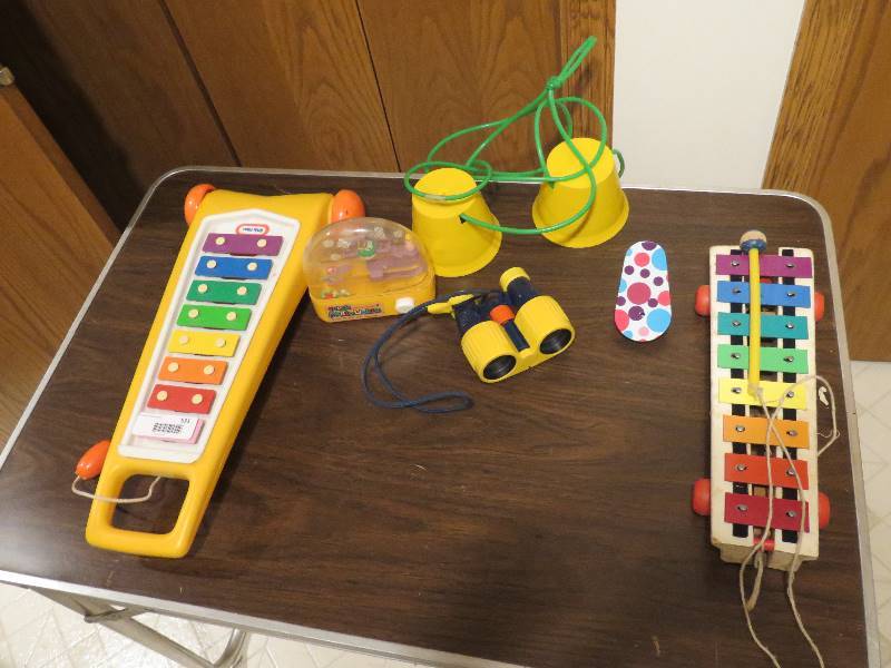 lot 531 image: Toys