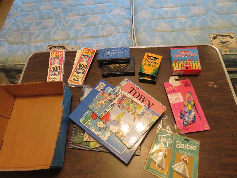 lot 574 image: Kids Toys