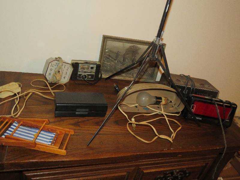 lot 600 image: Vintage Electronics