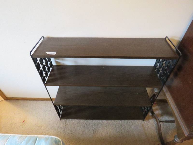 lot 502 image: Vintage Side Tables