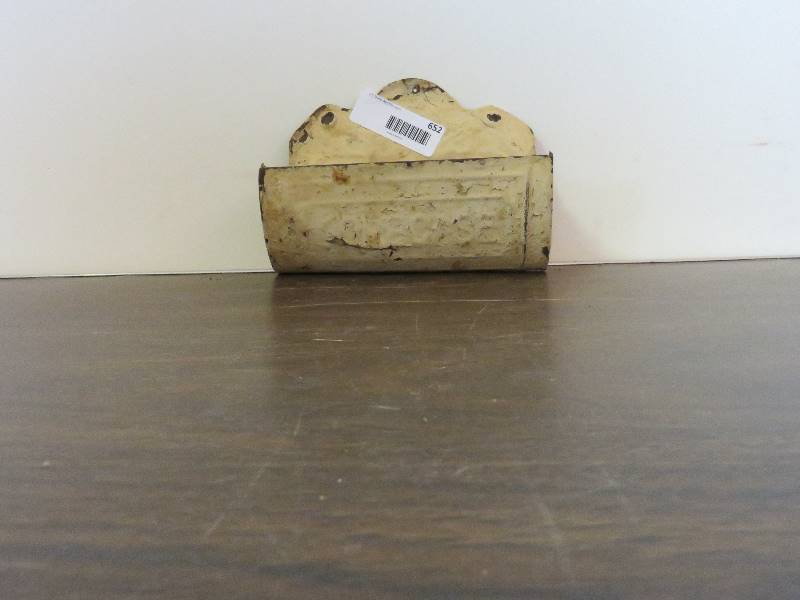 lot 652 image: Antique Mail Holder