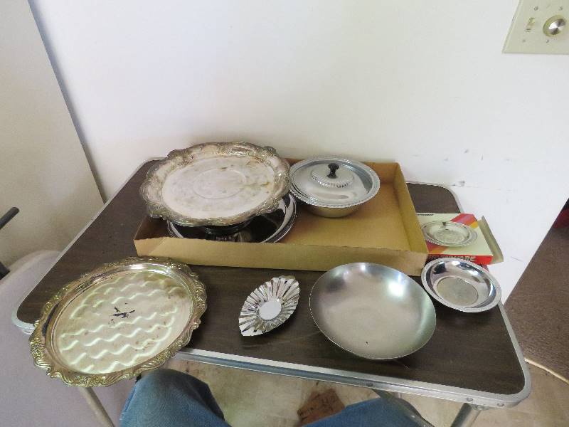 lot 699 image: Vintage Kitchen Lot